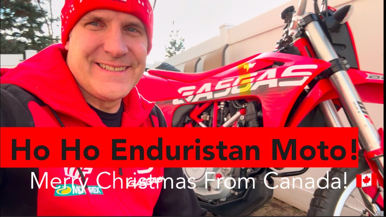 Ho, Ho, Enduristan Moto!! New Sandstorm 4X Tank Bag