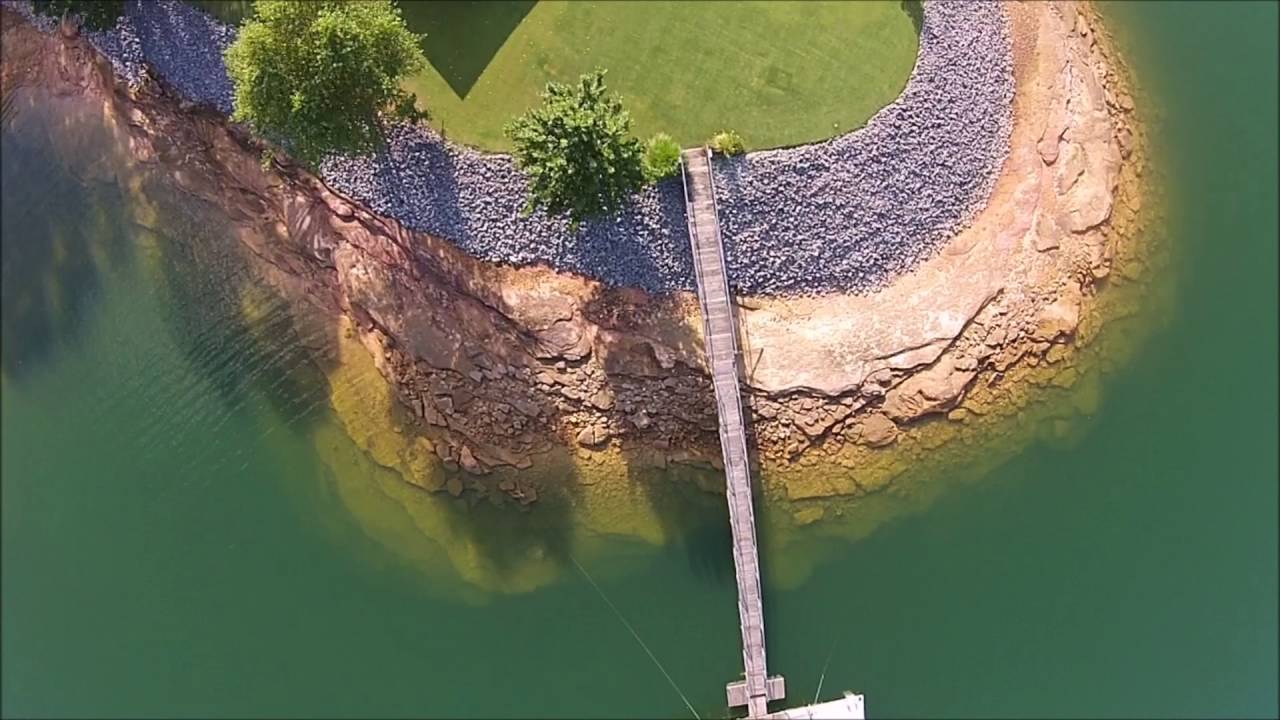 Gizmo the Drone Visits Smith Lake