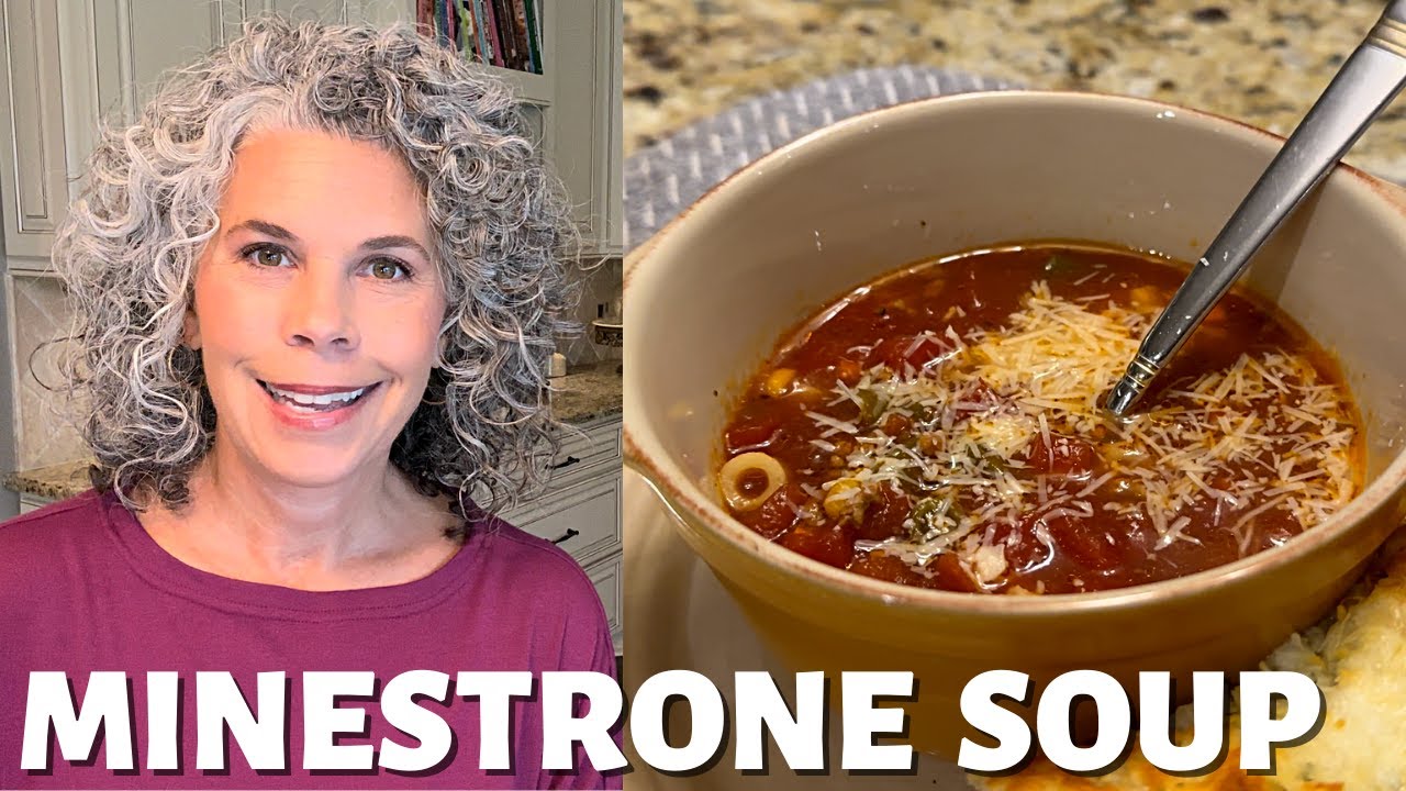 Homemade Minestrone Soup On A Cold Day | Easy Soup Recipe 🥣