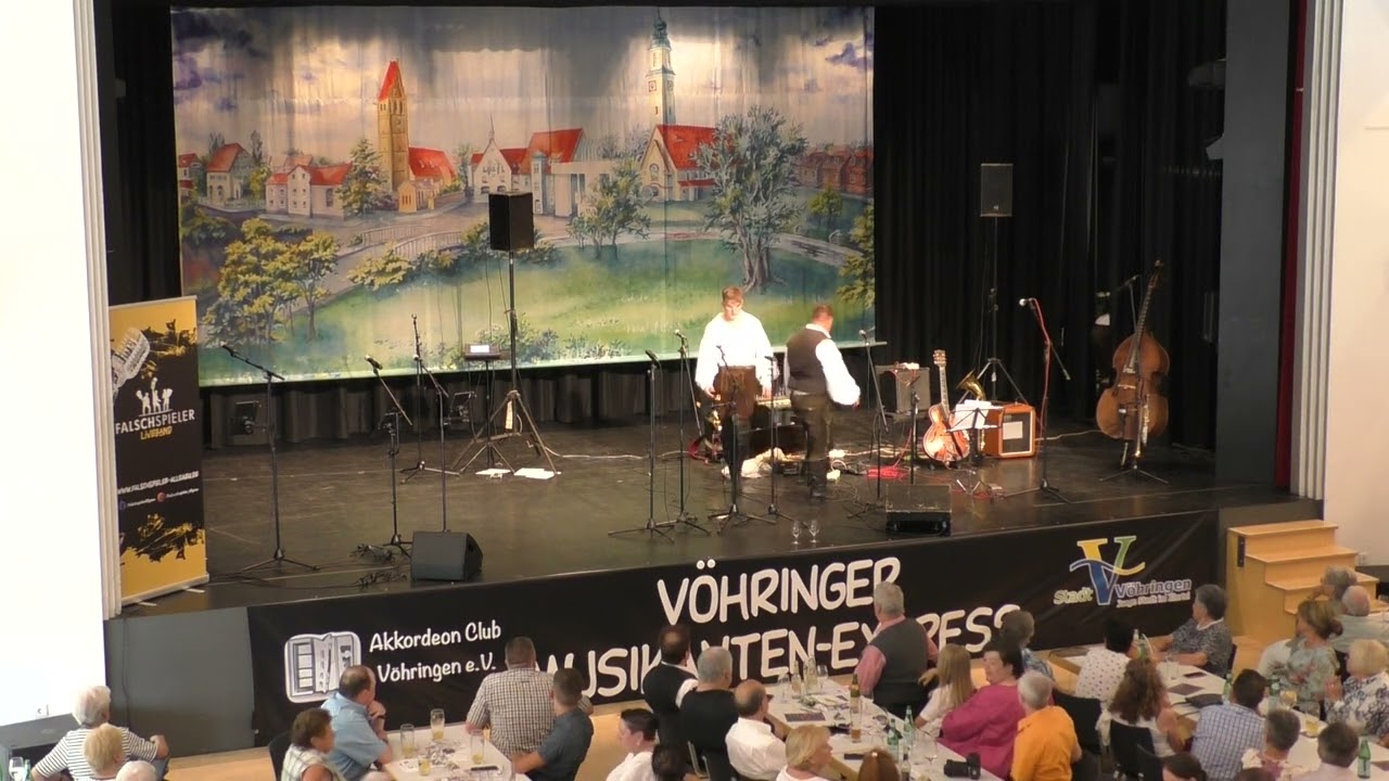 Die Runden Oberkrainer beim Vöhringer Musikanten-Express - Teil 2 Showeinlagen