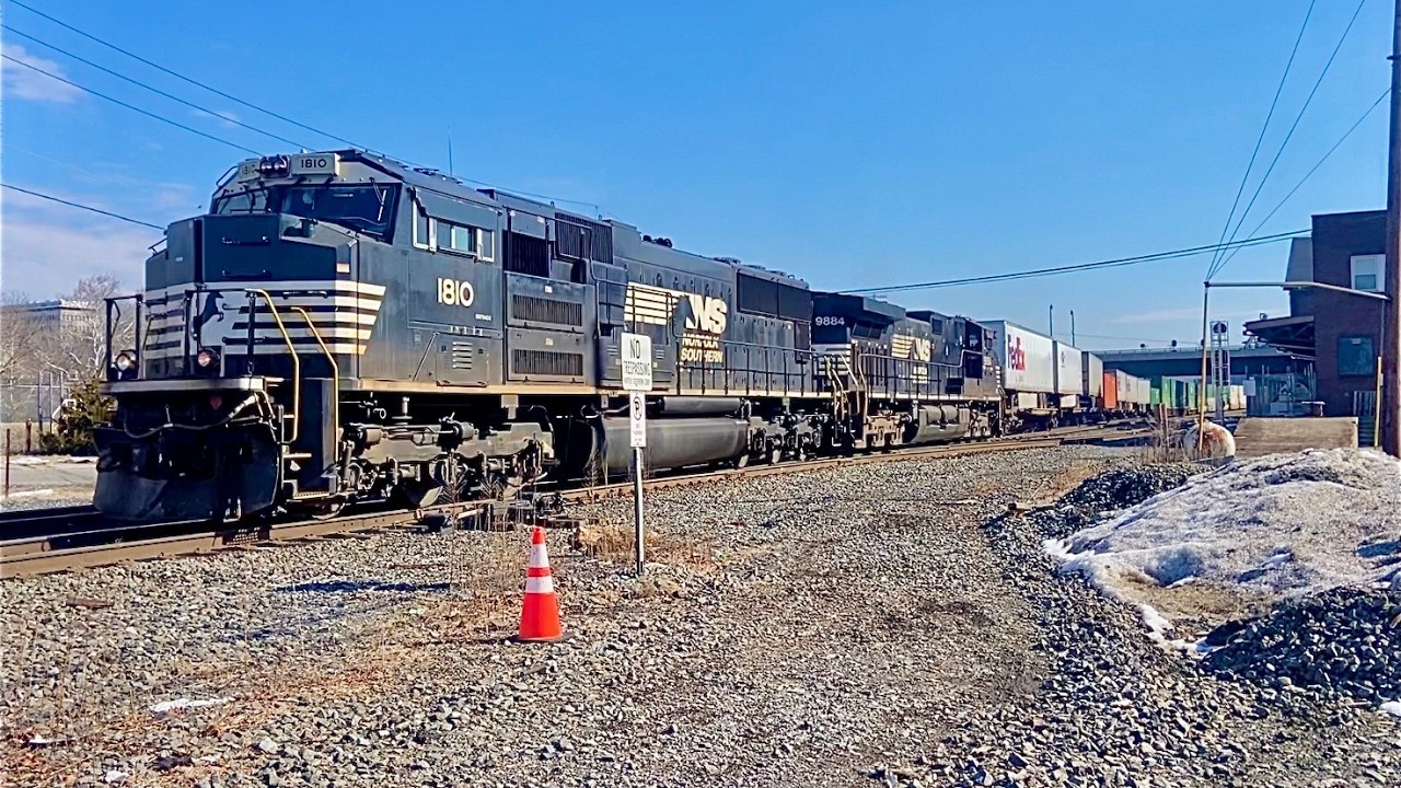 SAME POWER & ON ANOTHER TRAIN!!... SD70ACC Leads NS 29G in Bethlehem PA