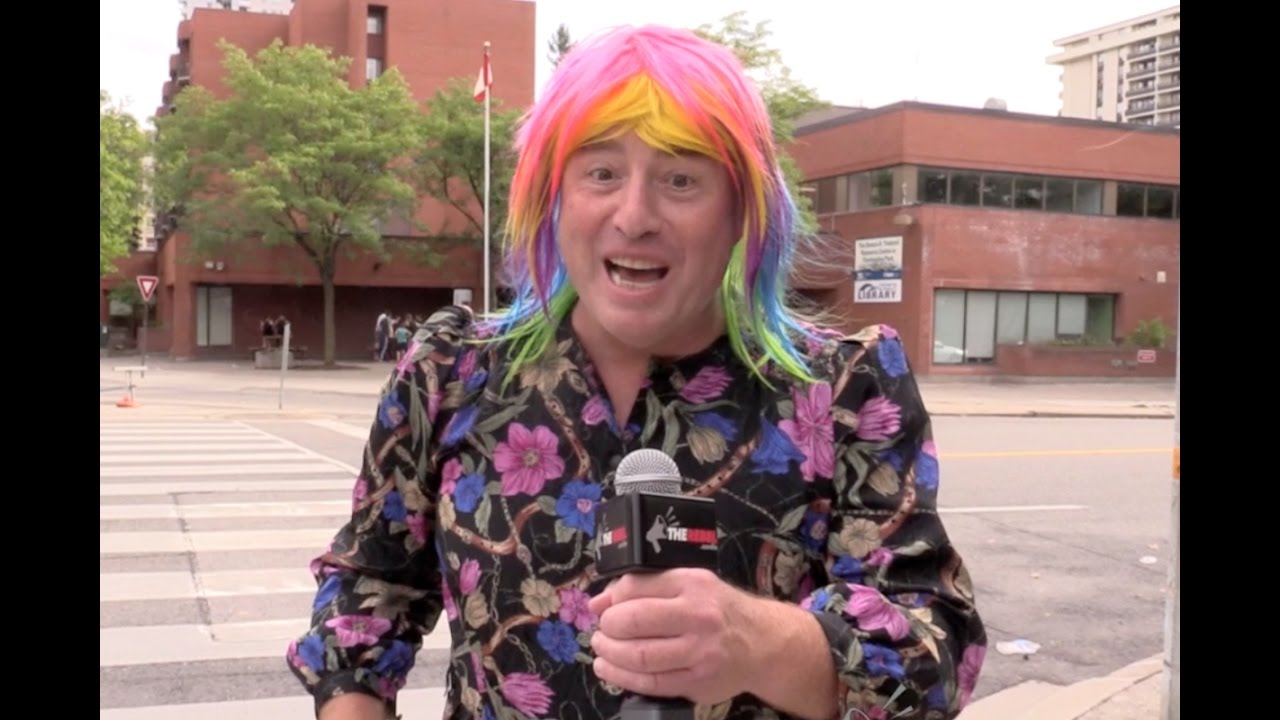 David Menzies Becomes a Woman!