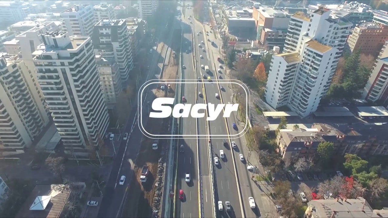 Video Sacyr Chile. Vista aérea nuevo Túnel Kennedy en Santiago, Chile