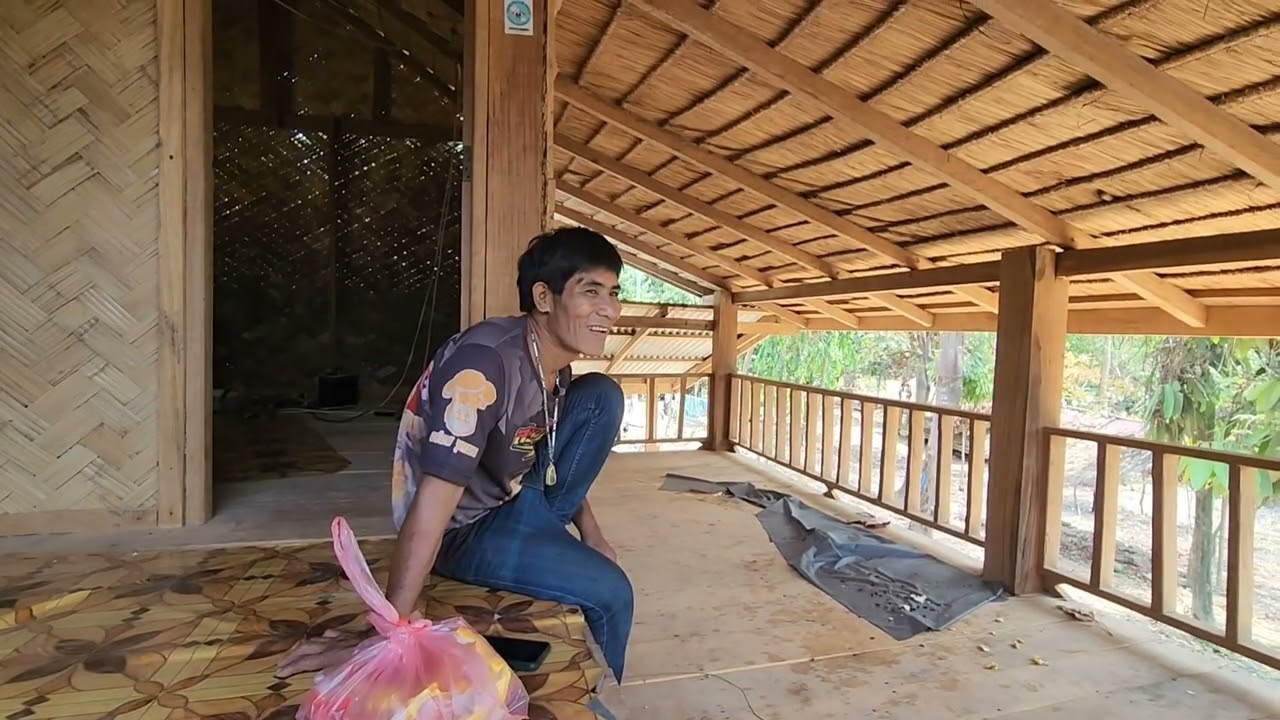 ขโมยขึ้นบ้านเผาตองเหลืองอีกแล้ว #เผ่าตองเหลืองในลาว #ขโมย
