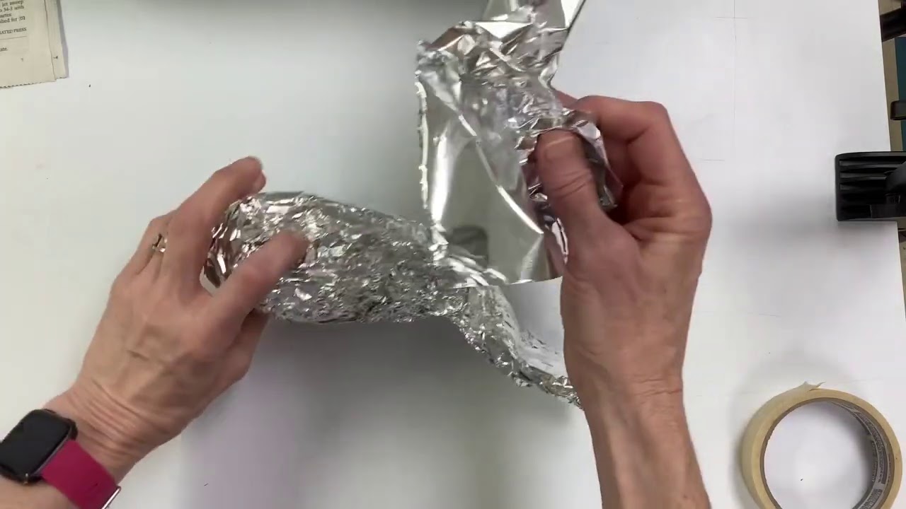 Easy Sculptures with Aluminum Foil