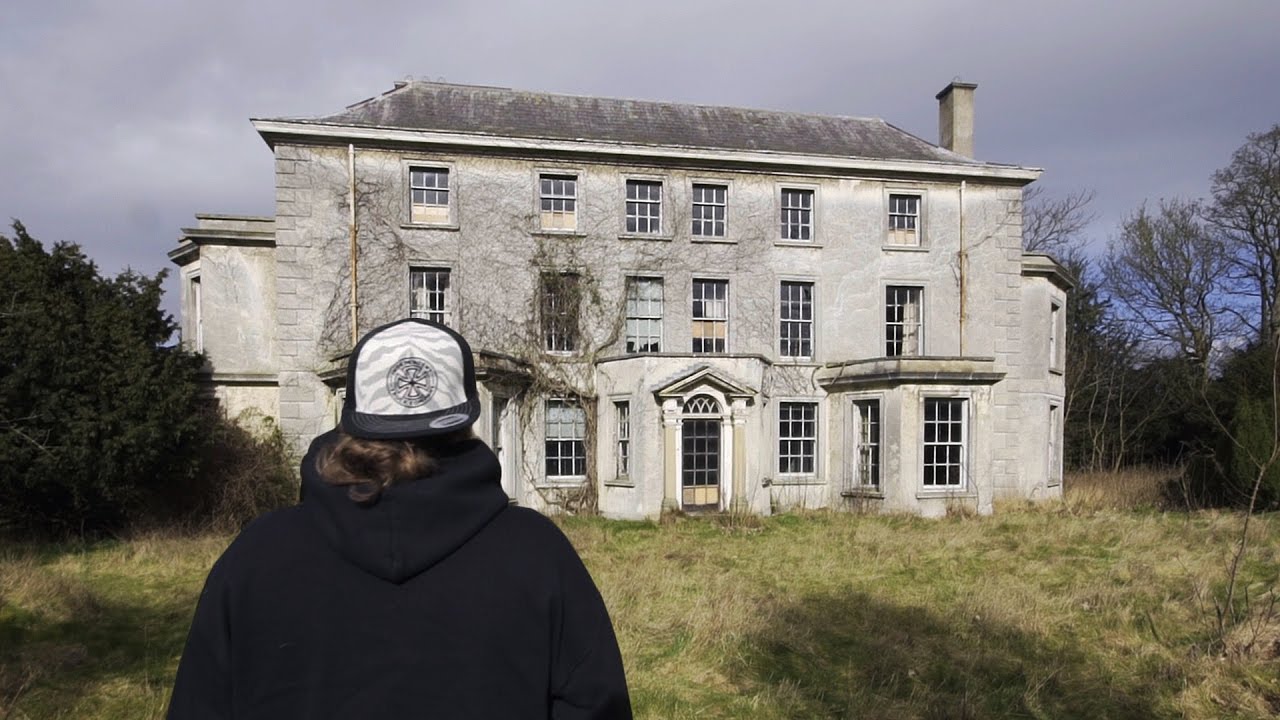 ABANDONED Multi Million Pound Mansion