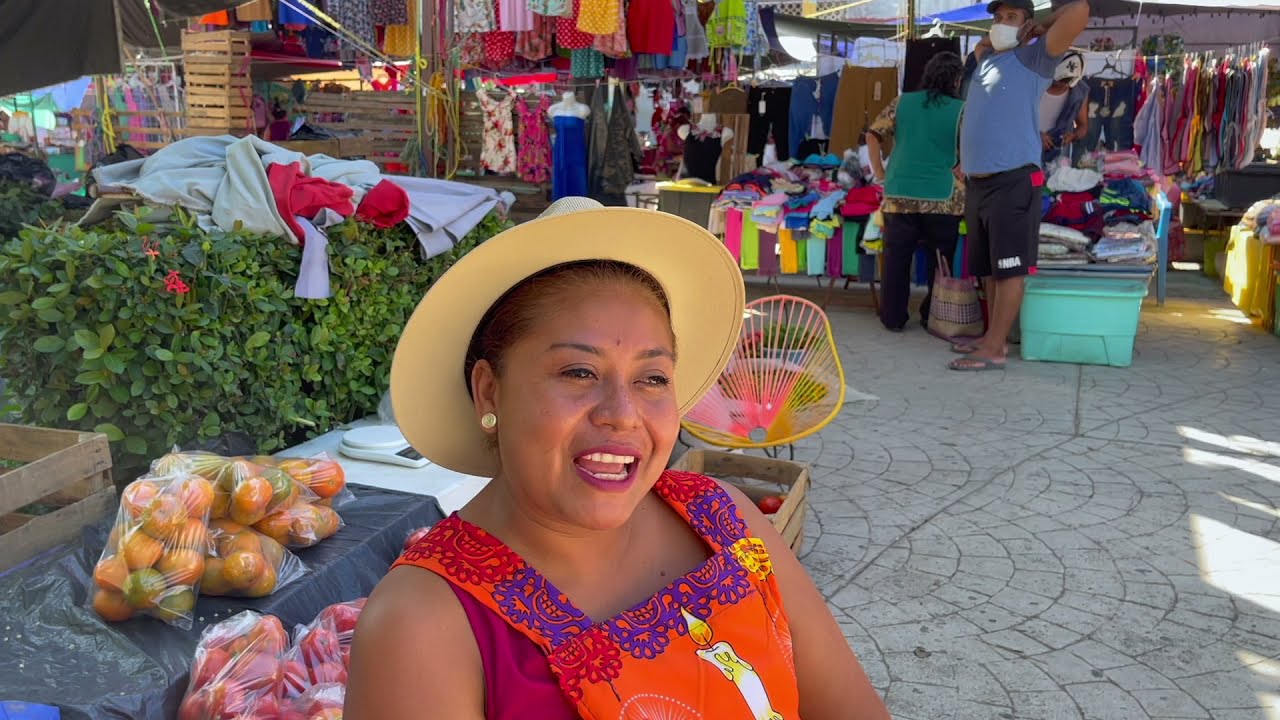 DOMINGUEANDO POR LOS PUEBLOS DE GUERRERO, MEXICO. Andamos en SAN MARCOS, hay mucho q ver y comprar.