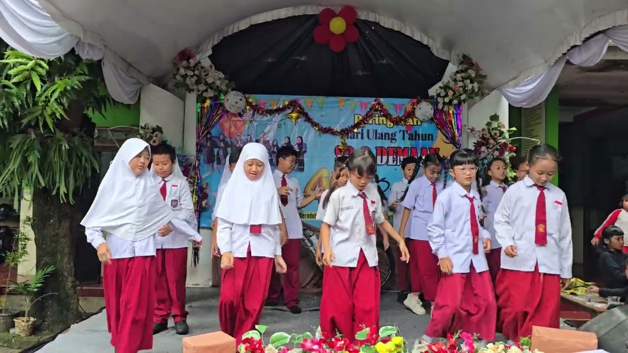 HUT SD 2 DEMAAN 40 TH - Dance Group Aku Anak Sekolah (Perform Kelas 4)