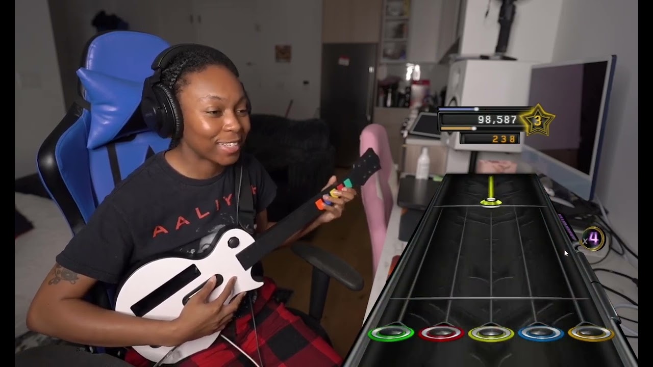 Clone hero - American idiot (green day) 99%