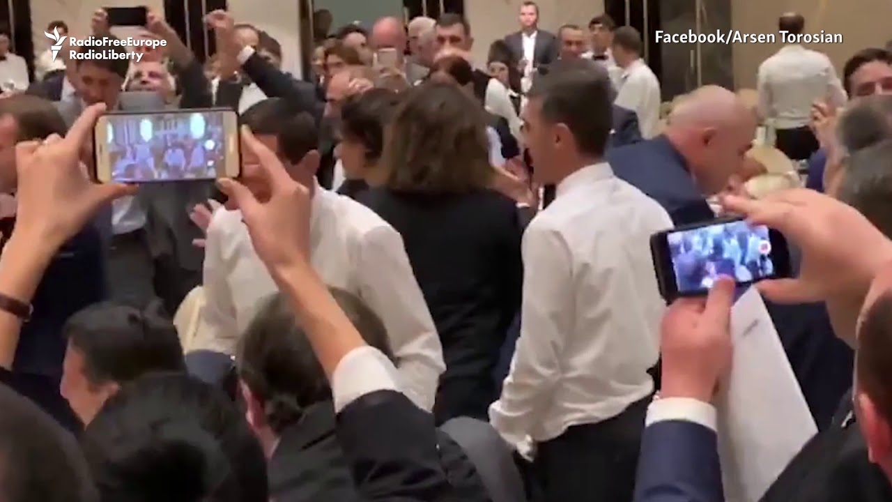 Macron And Trudeau Dance In Yerevan