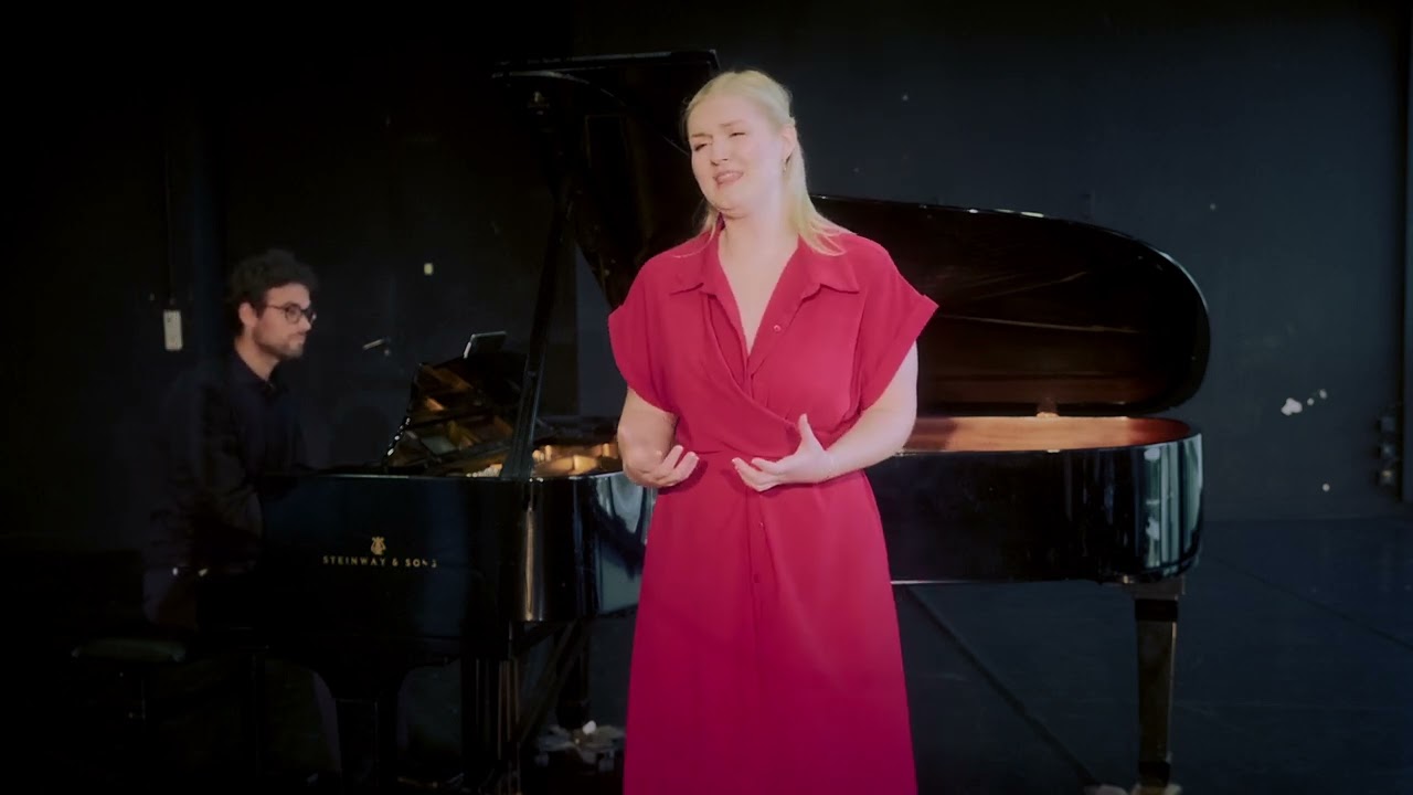 Steal Me, Sweet Thief (Leatitia) - Menotti • Fleur Strijbos, soprano