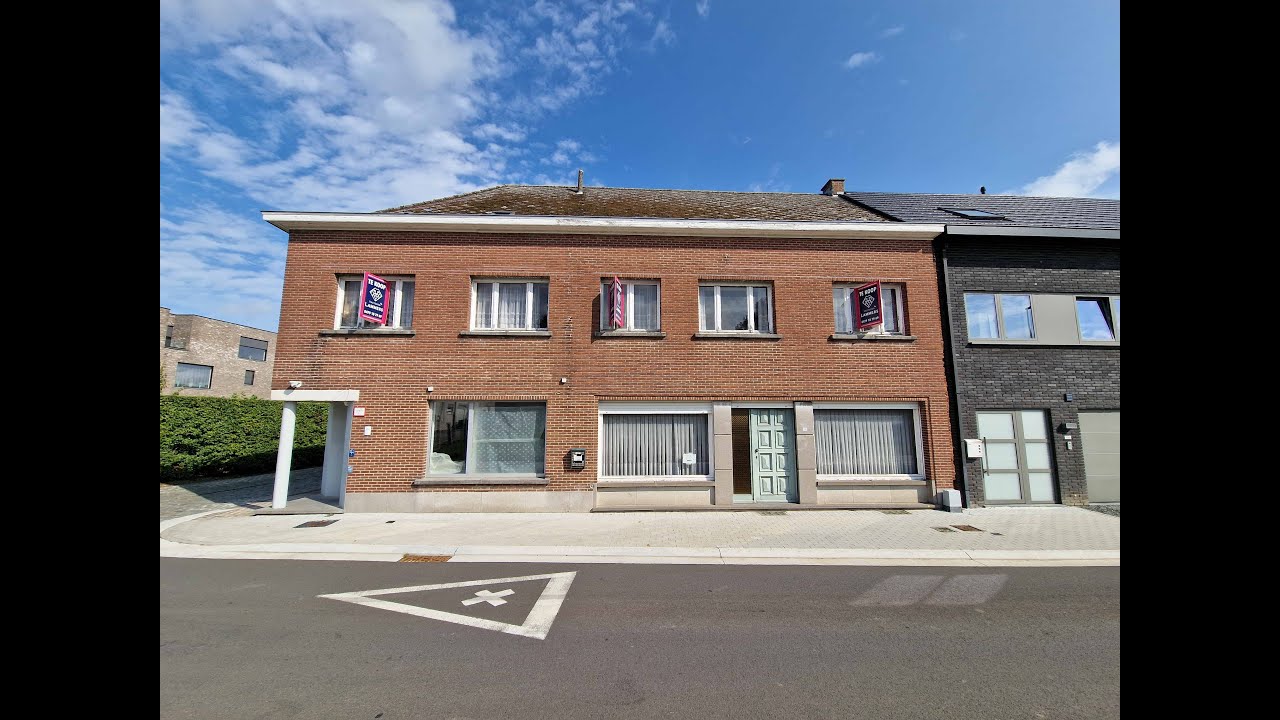 Robuuste te renoveren woning met tal van mogelijkheden