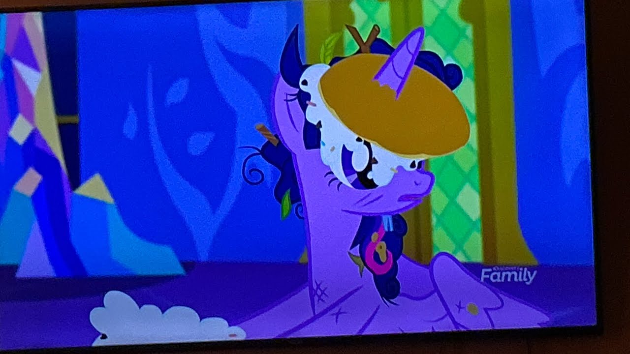 My Little Pony: Friendship Is Magic - Everypony Eats Pancakes. (Do Not Block Please)