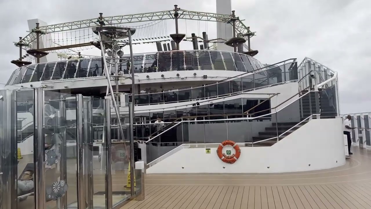 MSCベリッシマ船尾