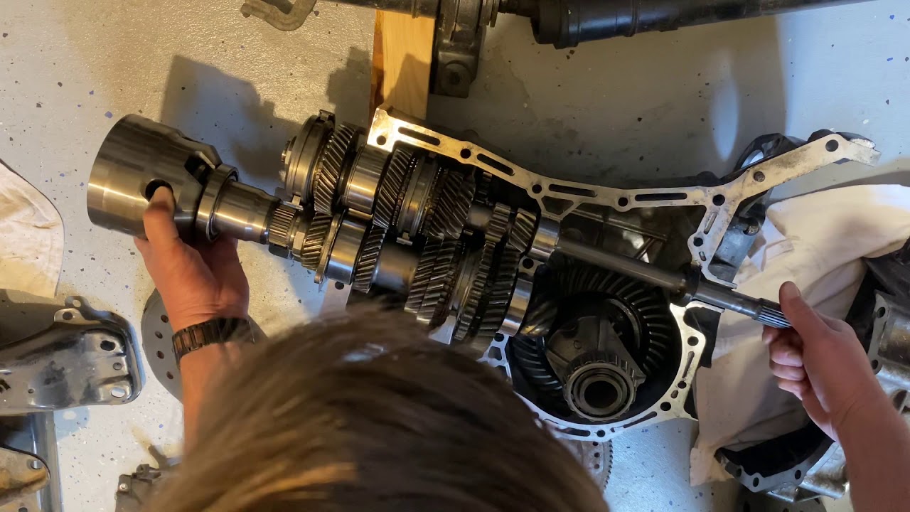 Basic workings of a Subaru 5 speed manual transmission