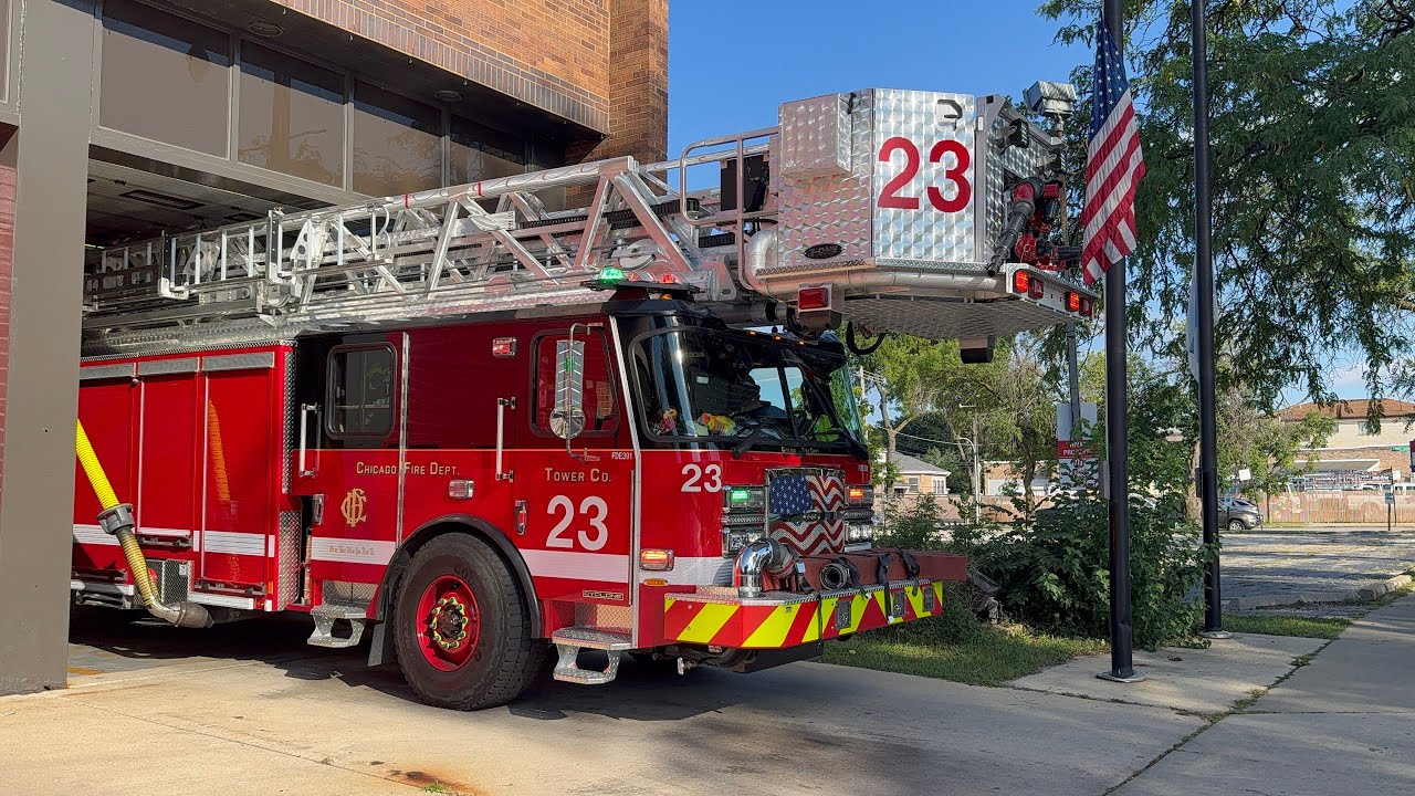 ⚜️15K SURPRISE⚜️chicago fire department *BRAND NEW* Tower Ladder 23 first training 
