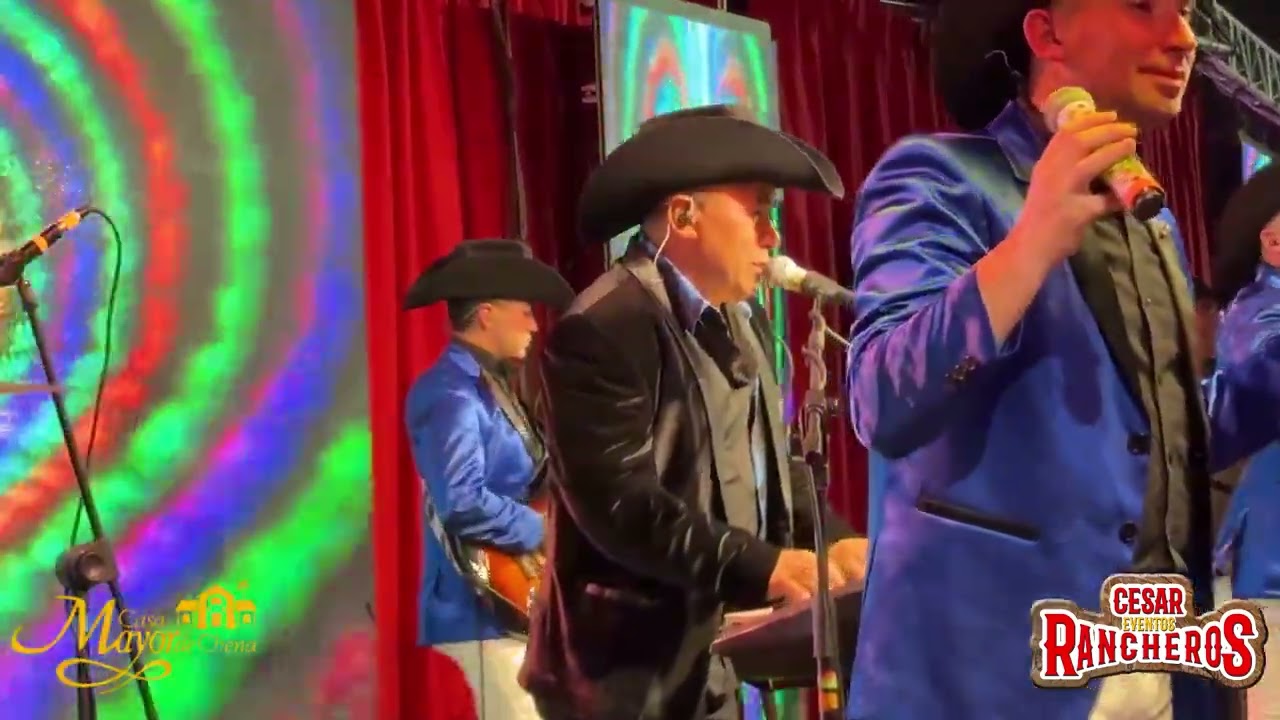 LOS CHACALES DEL MAULE en vivo  CASA MAYOR DE CHENA