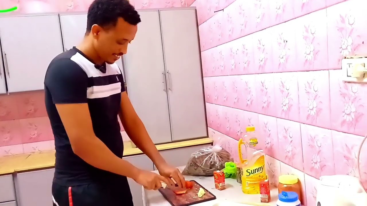 ያበደ ቁርስ በኛቤት
