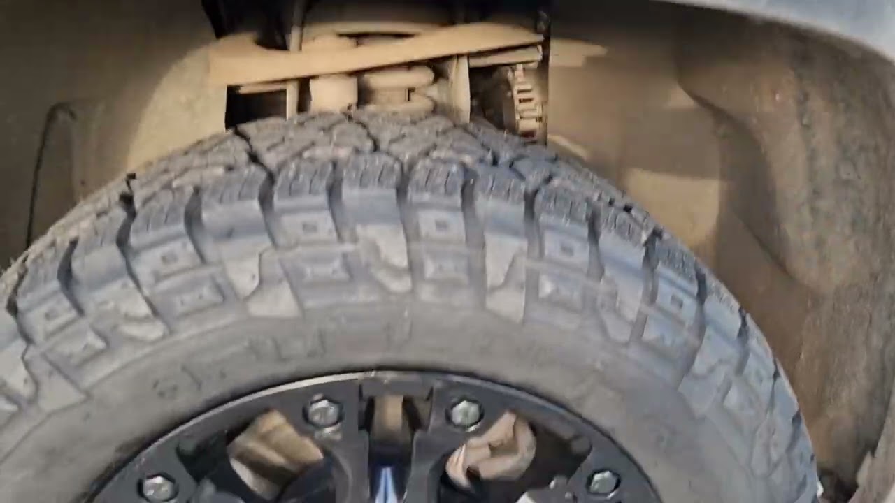 Fuel Offroad Vapor on a VW Amarok walkaround