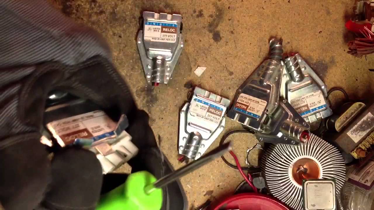 Scrapping Reloc riveted connectors