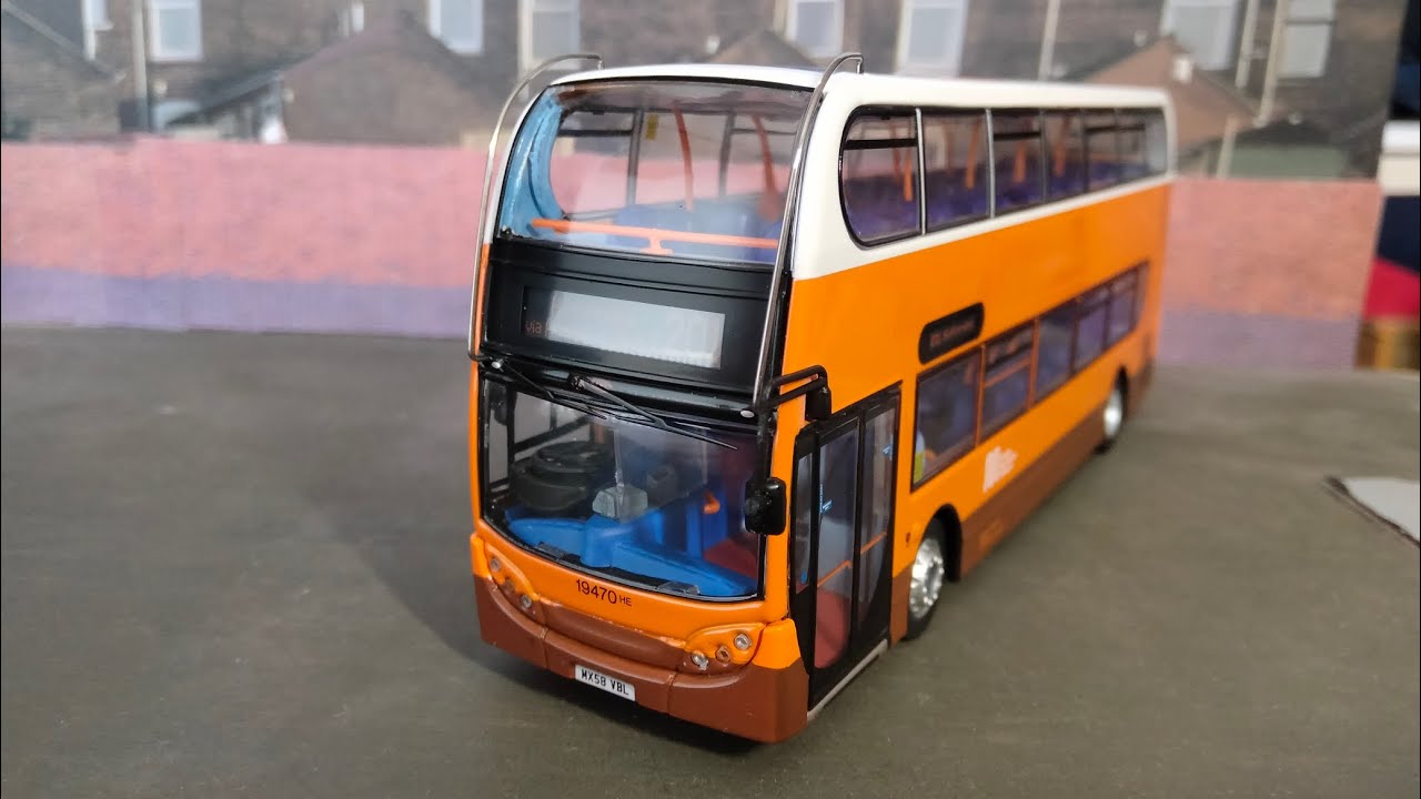 Model bus review; Creative Master Northcord Alexander Dennis Enviro 400, Stagecoach Manchester/GMPTE