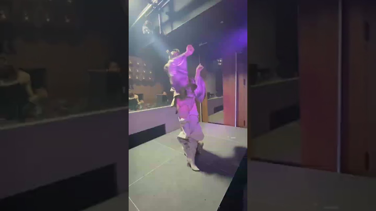 &ldquo;Bury Your Friend&rdquo; Lip-sync by Hungry (isshehungry)