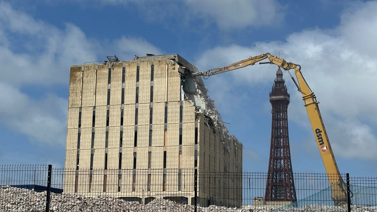 Blackpool police station demolition part 2 live