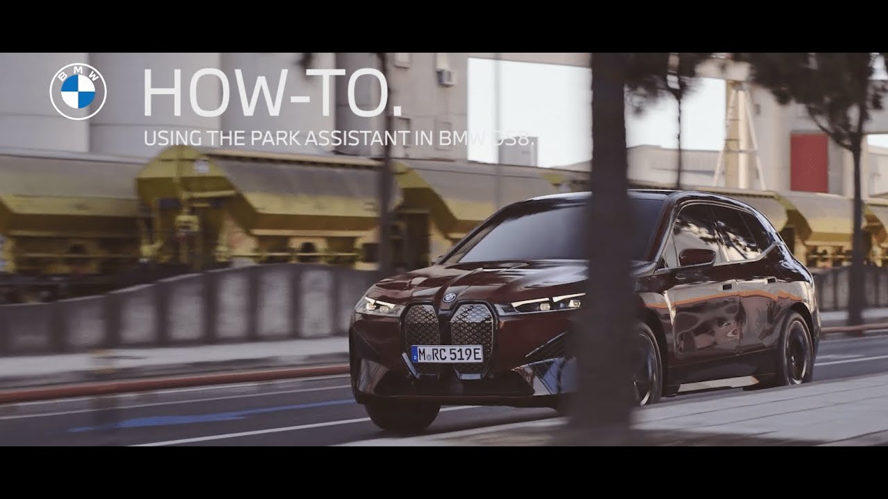 Parking Assistant in BMW OS8 | BMW How-To