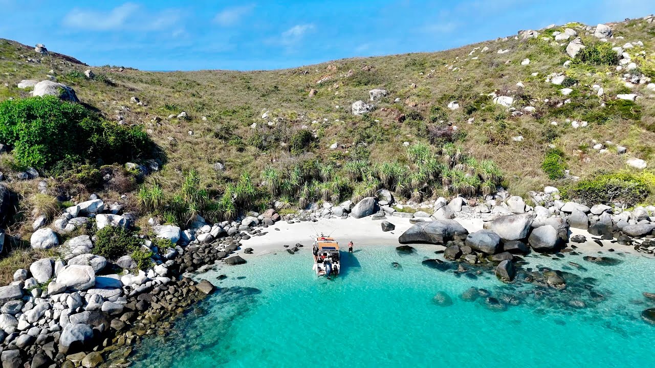 #21 DAY 130 LIVING AT SEA WITH MY DAD   - Traveling Australia By Boat