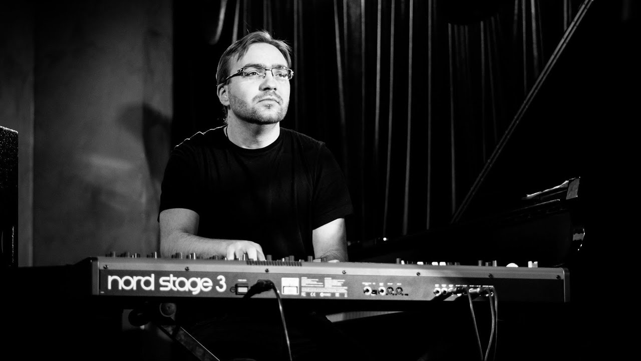 Valeriy Stepanov (Валерий Степанов) - Lonesome Walk