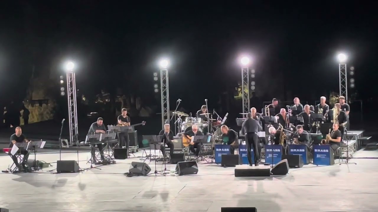 Concerto COMPLETO - Max Gazzé & Orchestra Jazz Siciliana -  Teatro Greco Siracusa - 3.8.2023