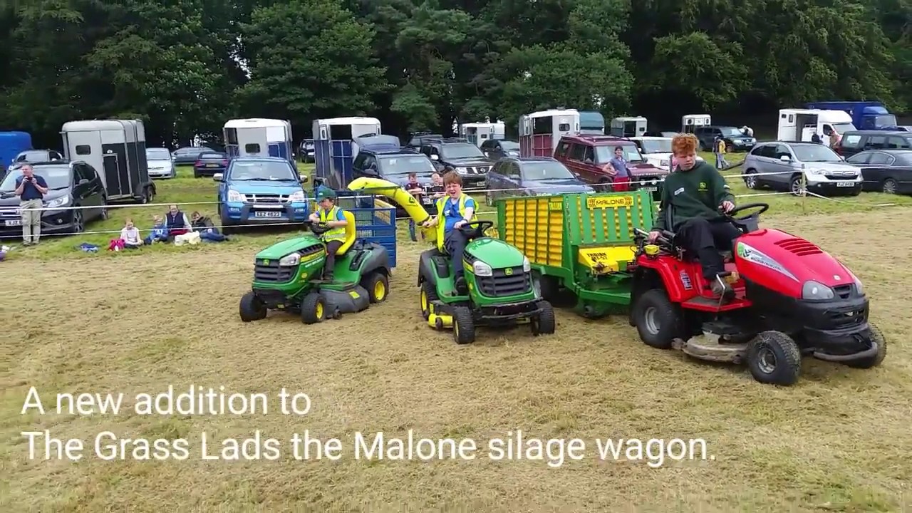 The Grass Lads Debut the new kit at Castlewellan show 2017