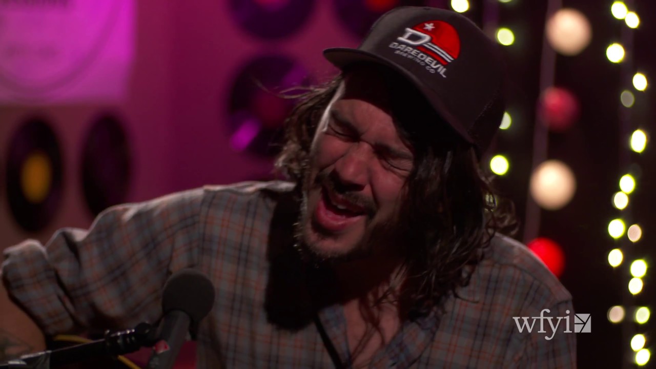 Richard Edwards - Full Performance (Small Studio Sessions)