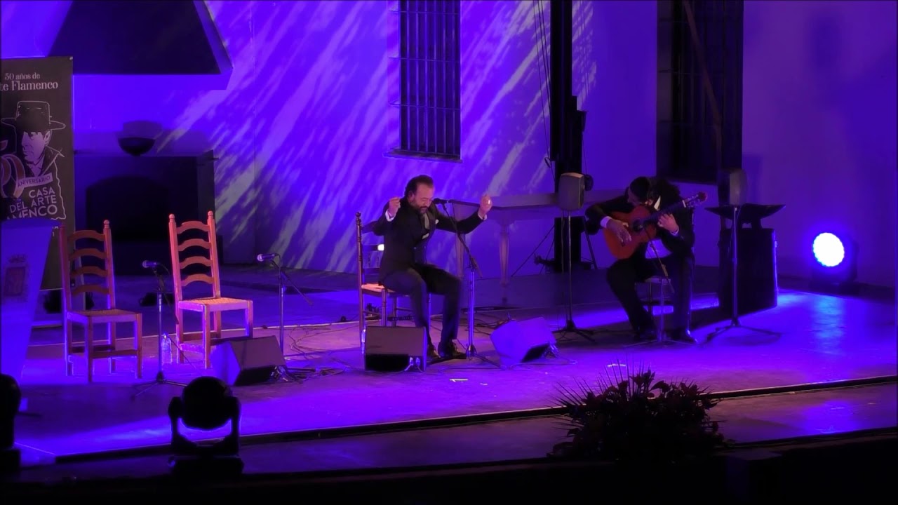 José Canela por Seguiriyas con la guitarra de José de Pura