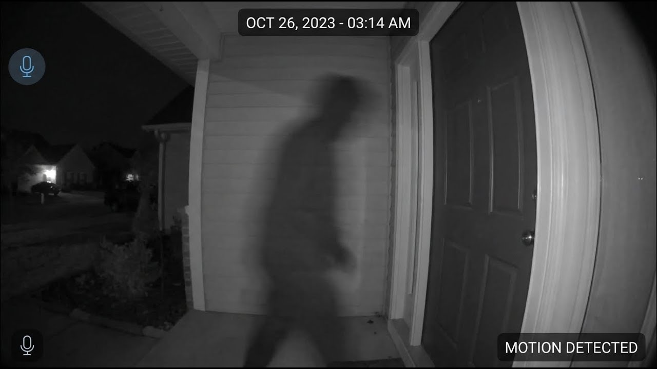 Two People Were at My Door at 03:17 A.M. — But There Were Three Shadows