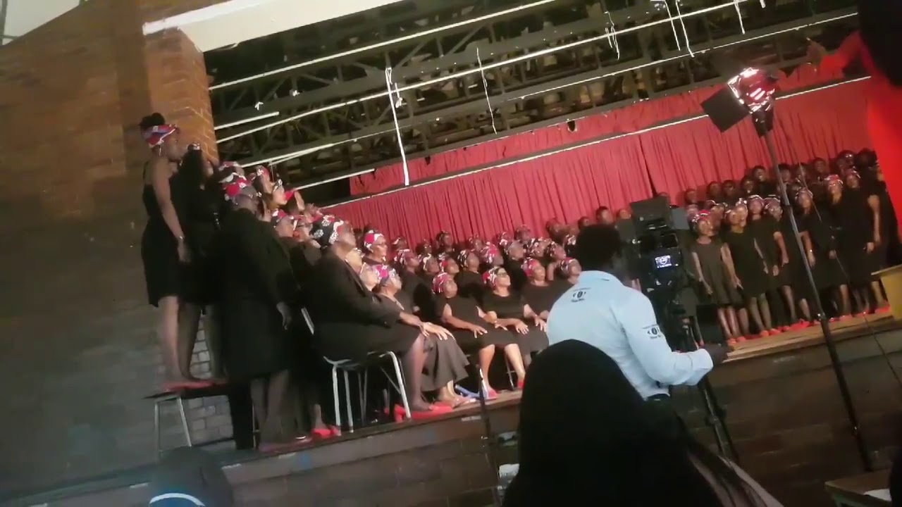 HOLY NAME    MWARII NGAARUMBIDZWE