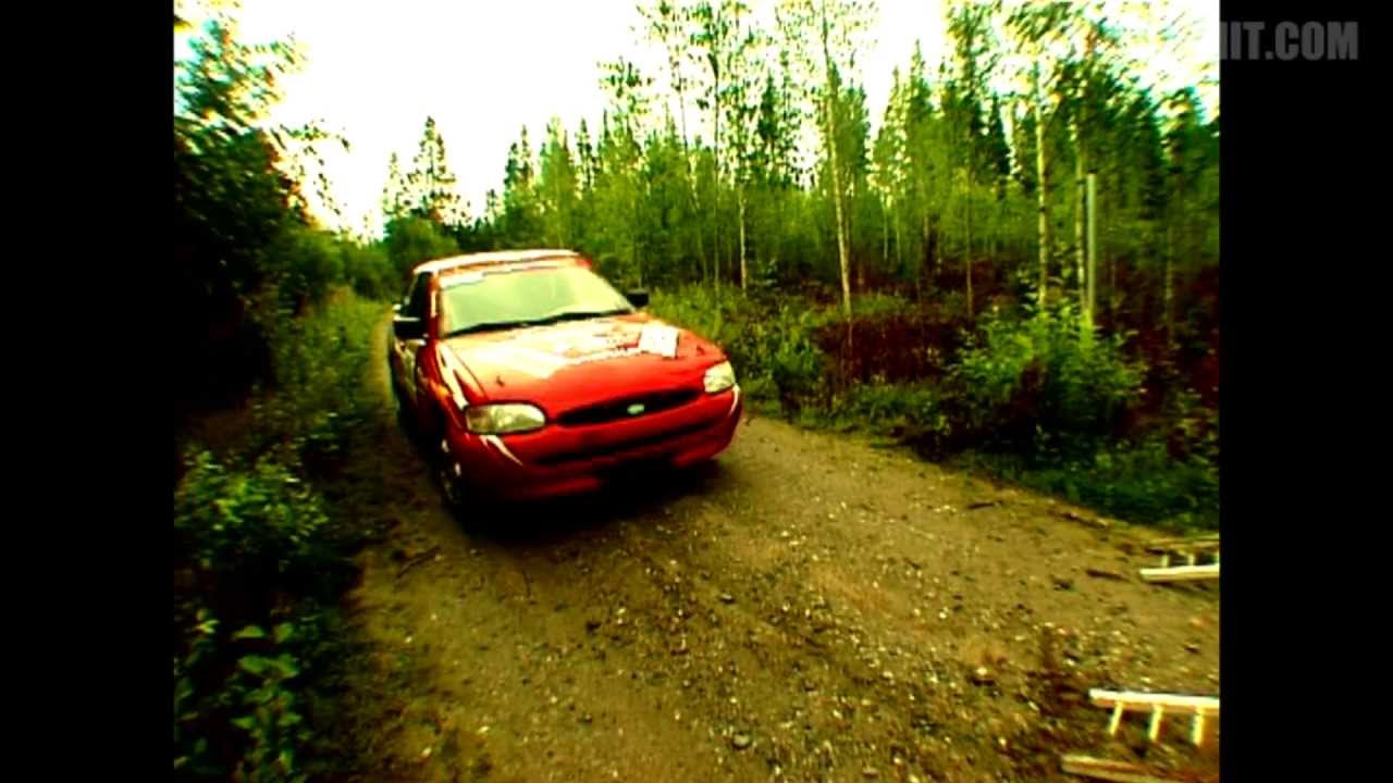 Jarppi ralliauton katolla 150km/h DUUDSONIT