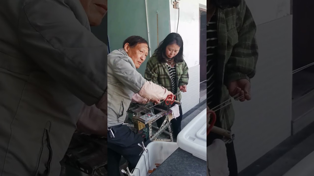Making Guqin silk strings (2)