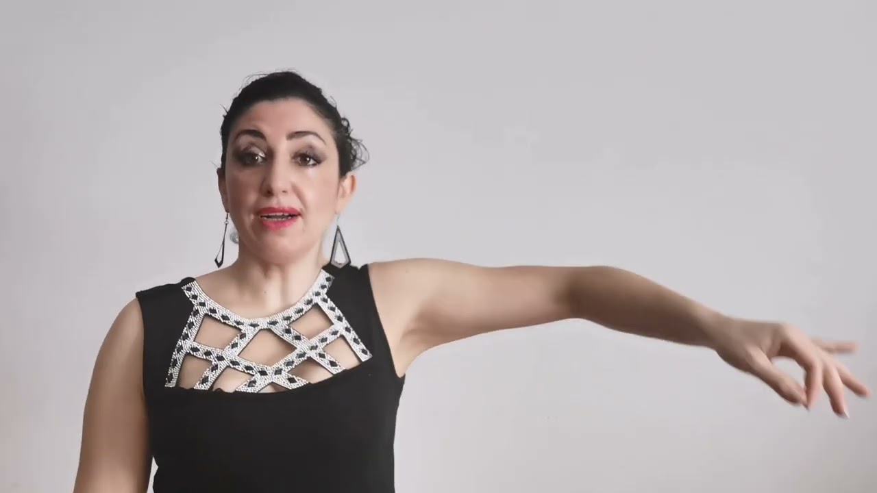 Tutoriel débutant - La rotation des épaules en danse orientale