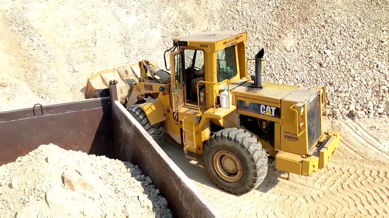 Caterpillar Loader 950E Amazing Performance For Loading