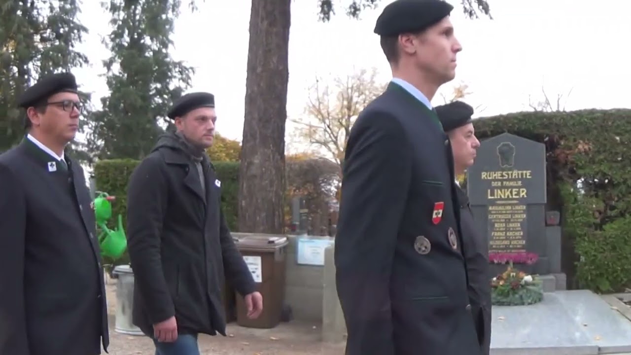 ÖSK Sammlung und Friedhofsgang in Hollabrunn 02.11.2025