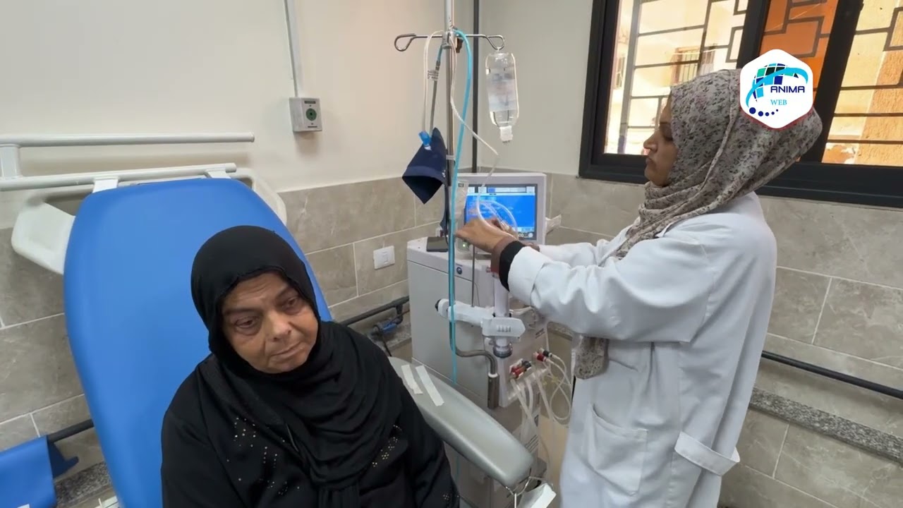 مريضة كُلى فلسطينية فقدت 28 من عائلتها تناشد العالم للعلاج