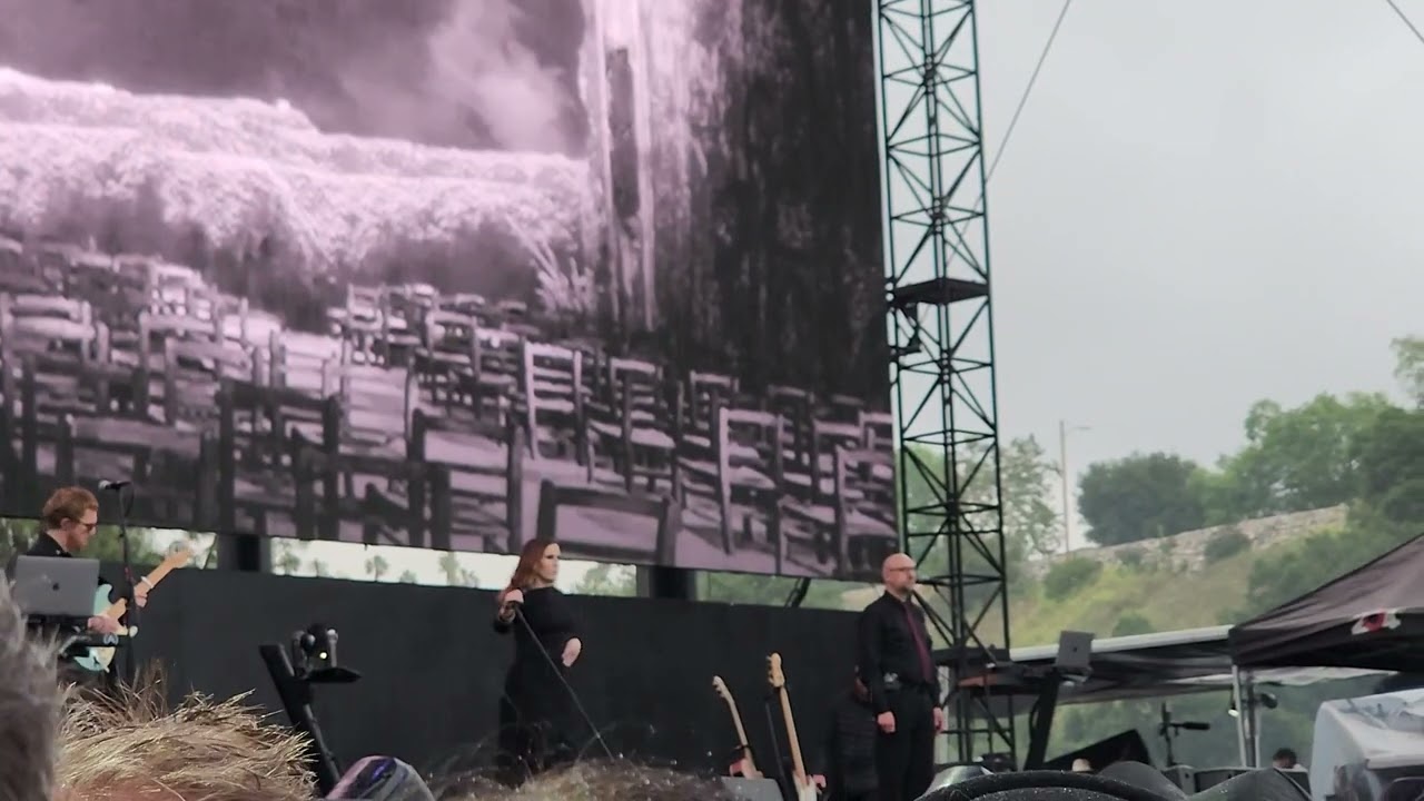 ALISON MOYET Live at Cruel World 2025