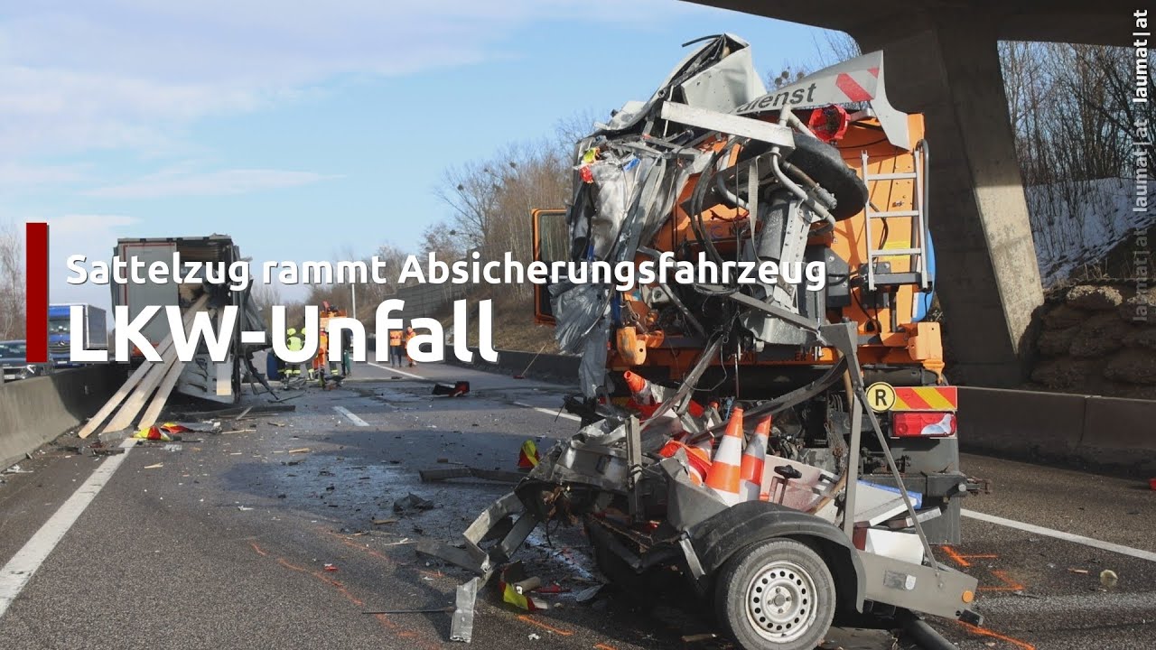 Schwerer LKW-Unfall: Sattelzug kracht auf Innkreisautobahn bei Steinhaus in Absicherungsfahrzeug