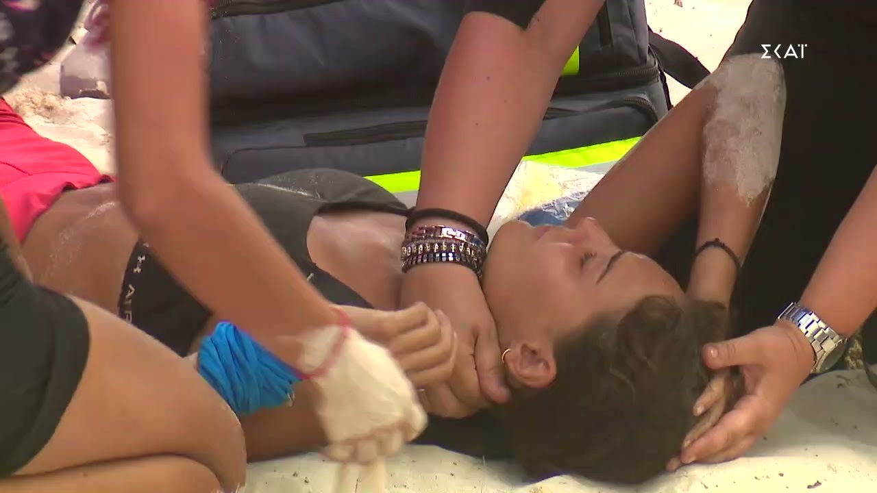 Χτύπημα στο κεφάλι για τη Βρισηίδα | Survivor | 22/03/2022