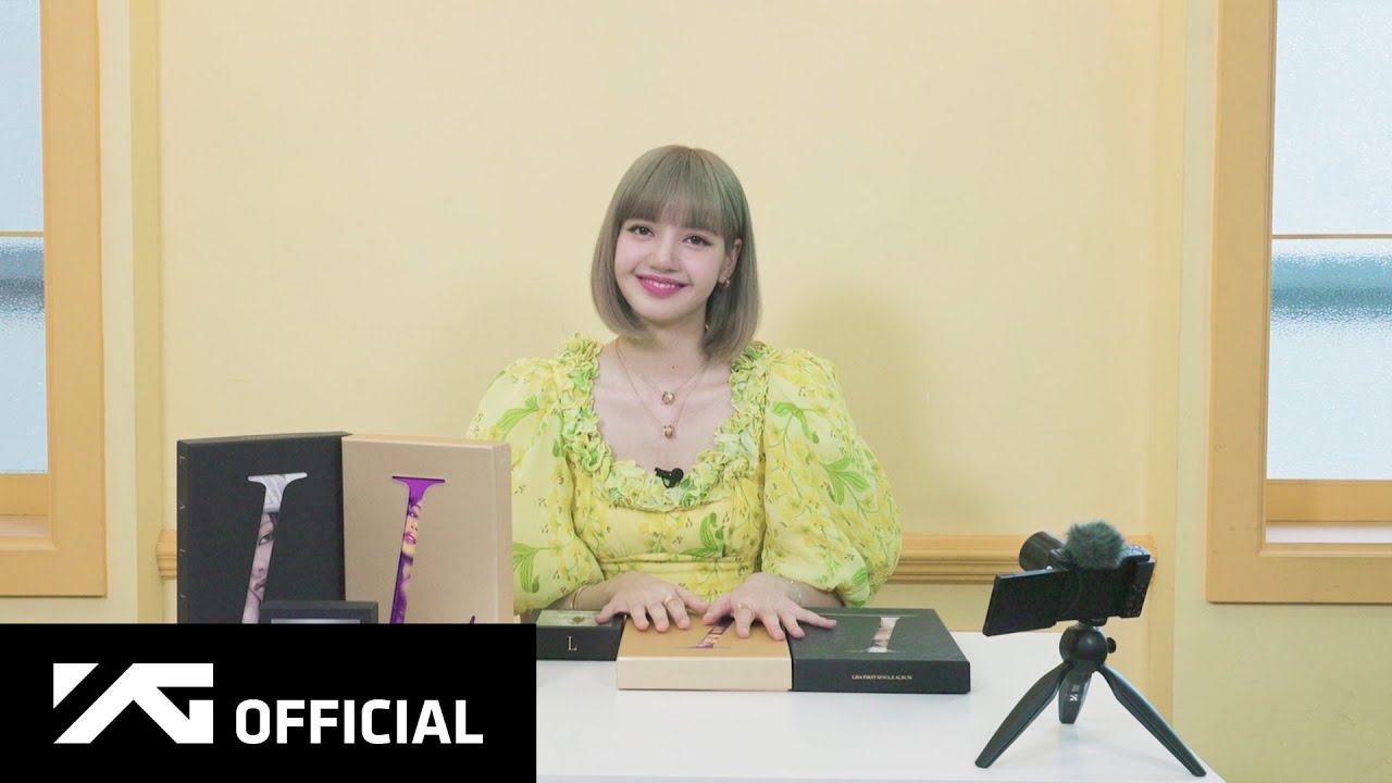 LISA - FIRST SINGLE ALBUM LALISA ALBUM UNBOXING