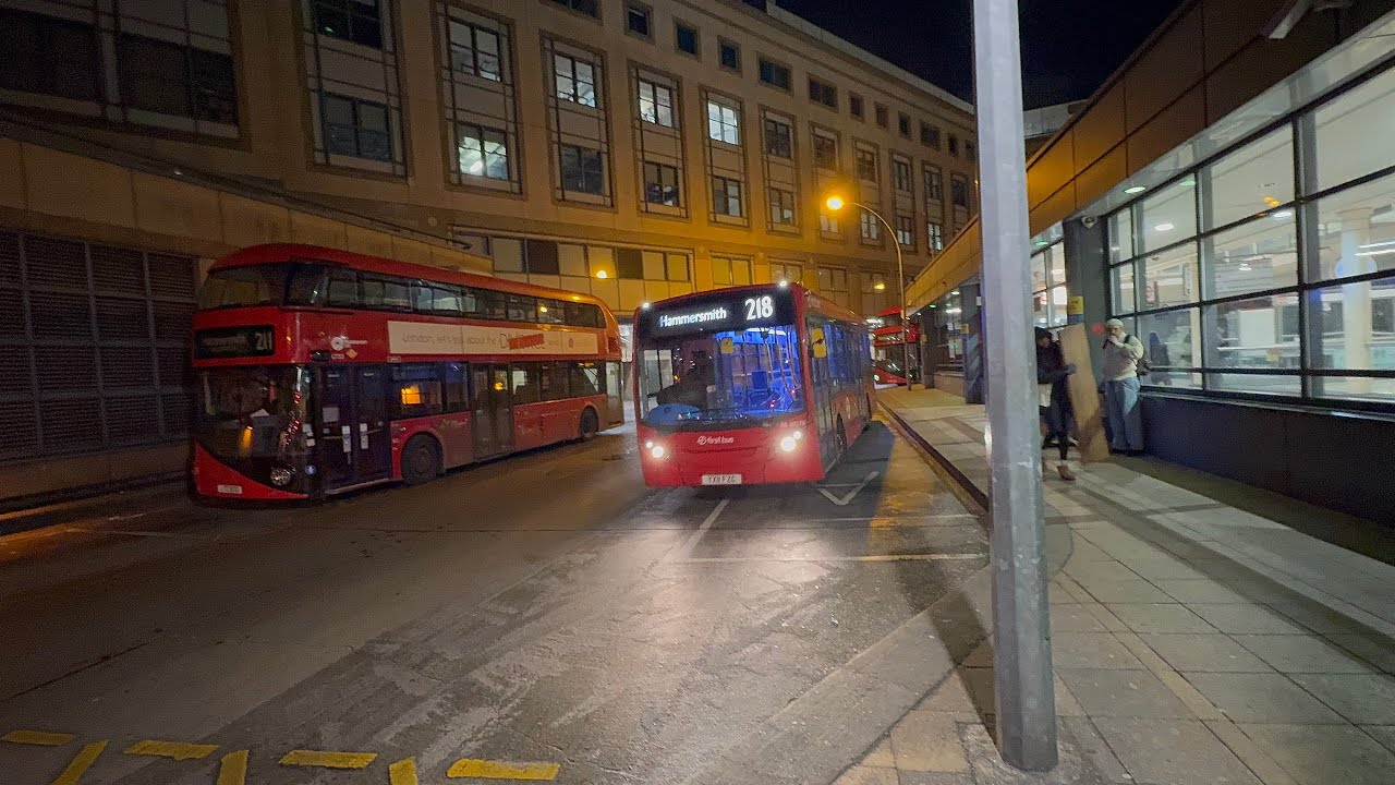 *No iBus speaker audio* First bus, enviro 200 (YX11FZC) on the 218 to Hammersmith Bus Station