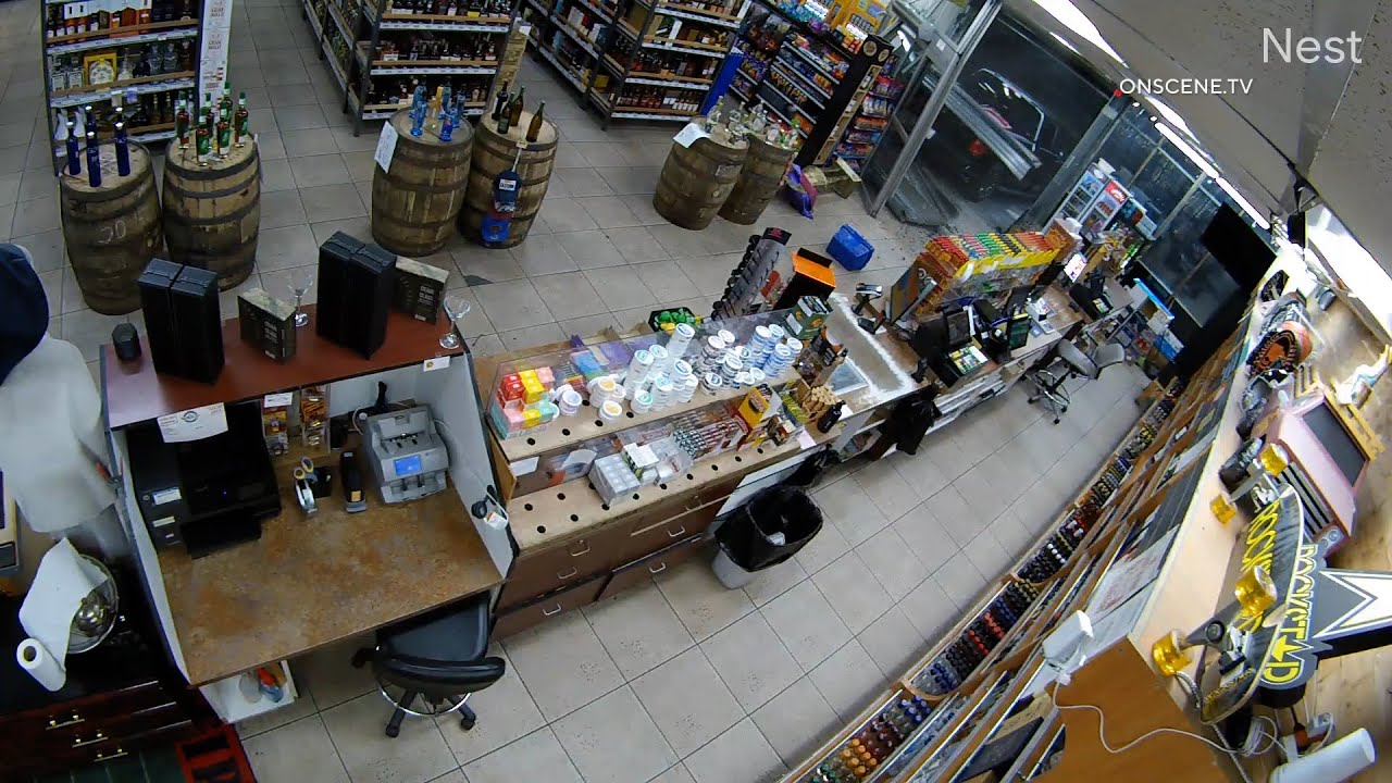 Suspects Ram Truck into Liquored Store