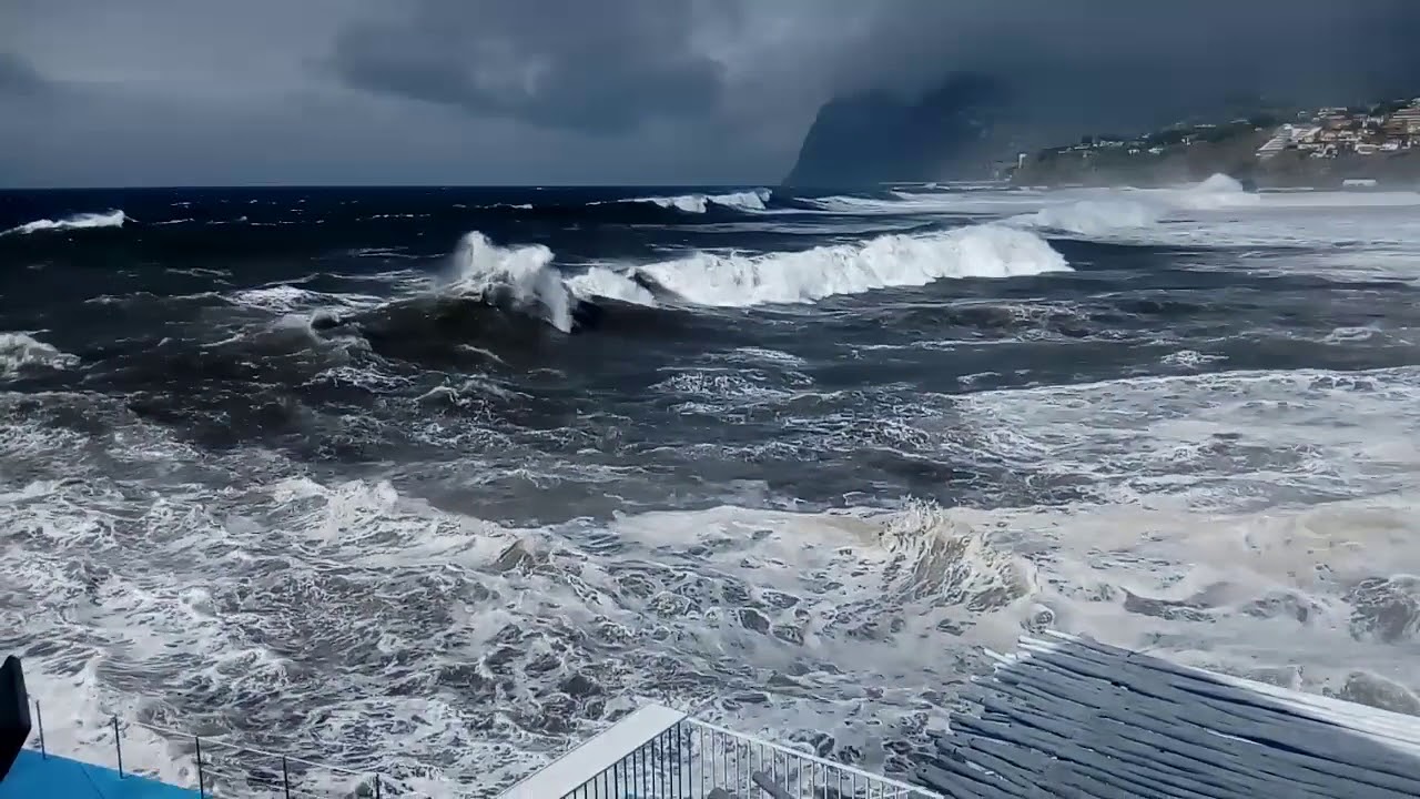 Madeira storm 10/2018 Praia Formosa