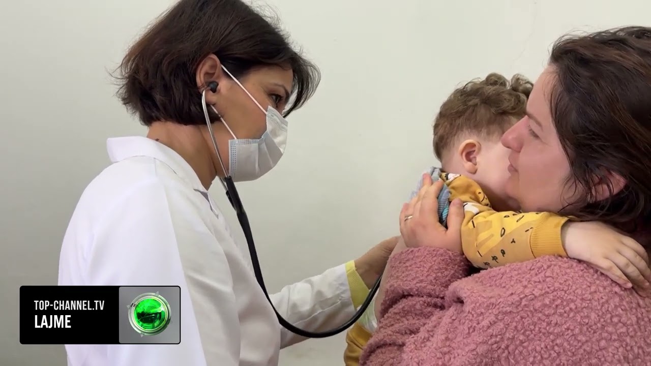 Top Channel/ Fluks në pediatri! Mjekët në Lushnjë: Vizitat nuk janë normalitet i kësaj periudhe